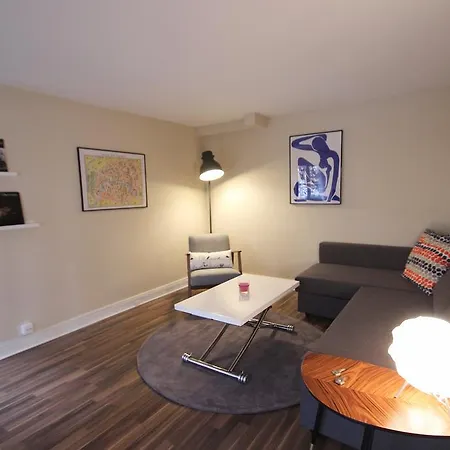Apartment Saint-germain, Quai Voltaire Paris